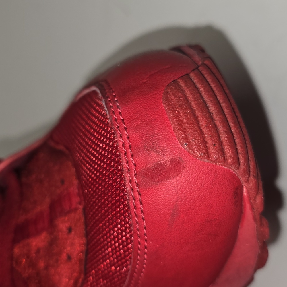 {Nike} Air Huarache in Gym Red - Size 9.5 - Picture 16 of 16